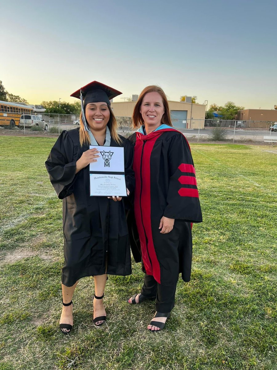 MHSwolfpack's tweet photo. Thank you to all who participated in Mountainside High School’s first-ever graduation! Congratulations Class of 2022!!! #GoWolves https://t.co/Qbe2pGgHnR