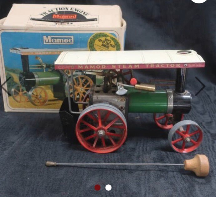 BadgersAuctions's tweet photo. This is just a little snippet of the wonders we bring this weekend! 

Online auction live now, finish starts on Sunday about 11am with a staggered end! 

Get over to https://t.co/XjgbUU2Yyl to see for yourselves!!!! 👀👀👀👀👀

#badgersauctions #onlineauction #auctionhouse https://t.co/wWVZ5mXBxe