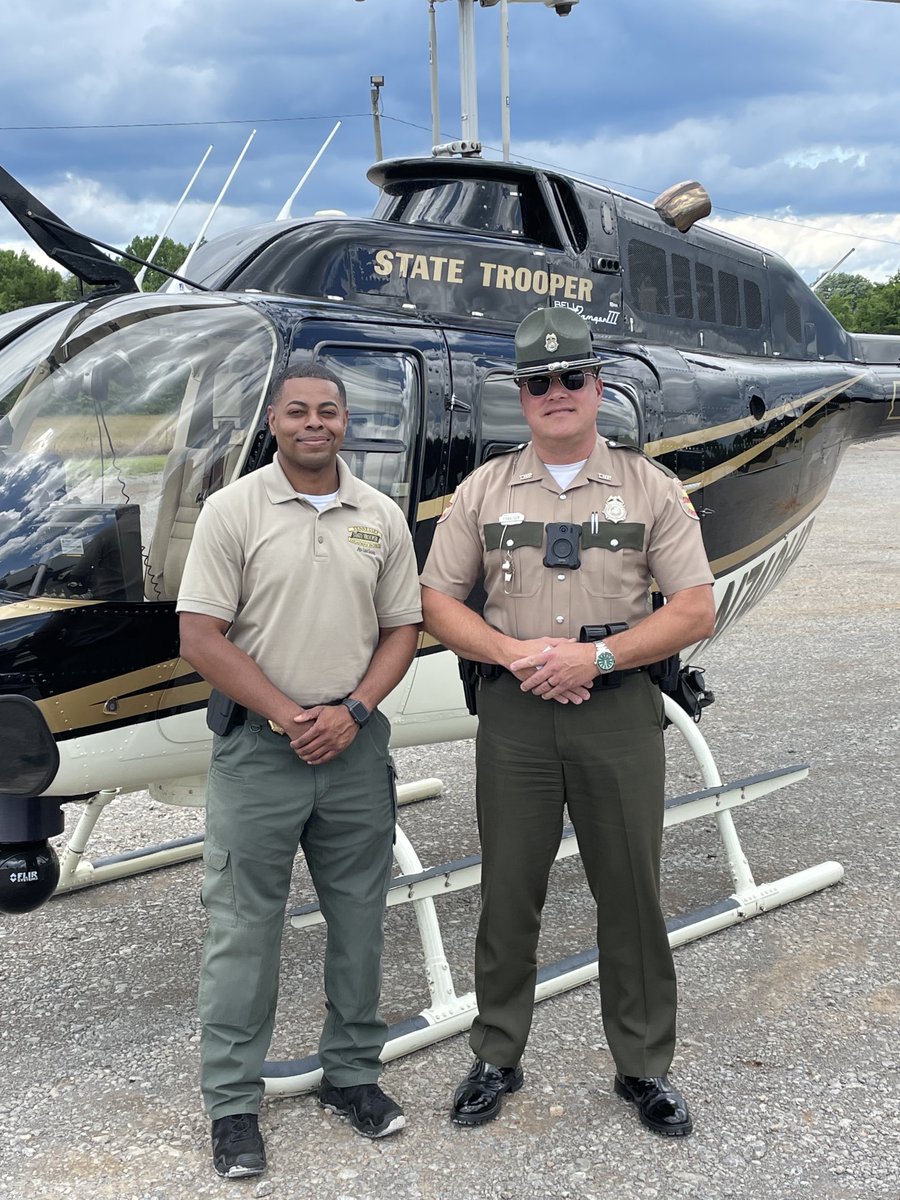 BradJean16's tweet photo. Many thanks to THP for attending our grand opening and Luncheon at our new trucking company - Transport One Logistics    in Sweetwater Tn many thanks for what you guys do! https://t.co/umgSq2gSVh