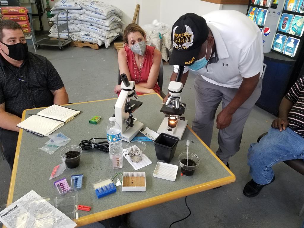 Happy #MemorialDayWeekend ! We are testing our soil @ our garden site with our #Veterans! Our weekly program, sponsored by <a href="/Humana/">Humana</a> and <a href="/USDAgov/">Dept. of Agriculture</a>, supports healthy lifestyles by growing food and community. If you are interested in participating, email dcelis@recirculatingfarms.org