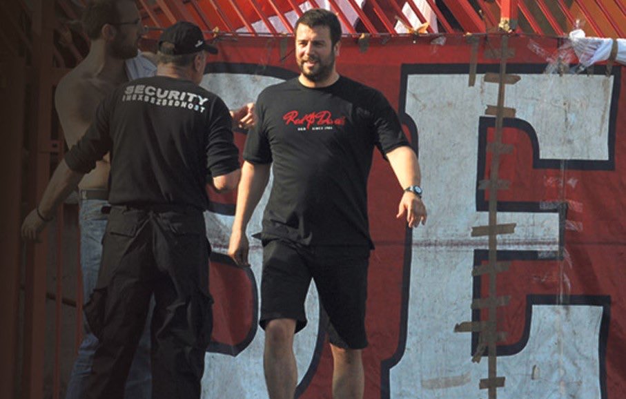 ultras1899_'s tweet photo. Trois membres des #VandalBoys du #Partizan ont été arrêtés avant le début de la finale de Coupe de #Serbie. Ils prévoyaient, selon la Police, de s’en prendre directement à Marko Vučković, le chef des #UltraBoys, un des principaux groupes de la #DelijeSever #UltraBojsima #Delije https://t.co/fFF8CqZ8Mb