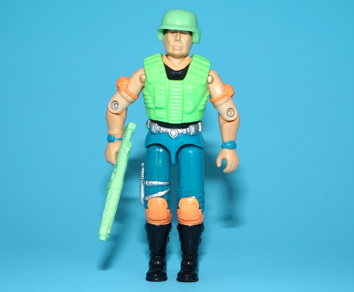 boonsart_com's tweet photo. MORE Joes coming online! We're still working on getting all of these 1990-92 babies online - if you're interested keep an eye on the #boonsartshop, because they're going fast! 🔥 Link in bio.
#gijoe #vintagetoysandcollectibles https://t.co/xgw1nudWyB