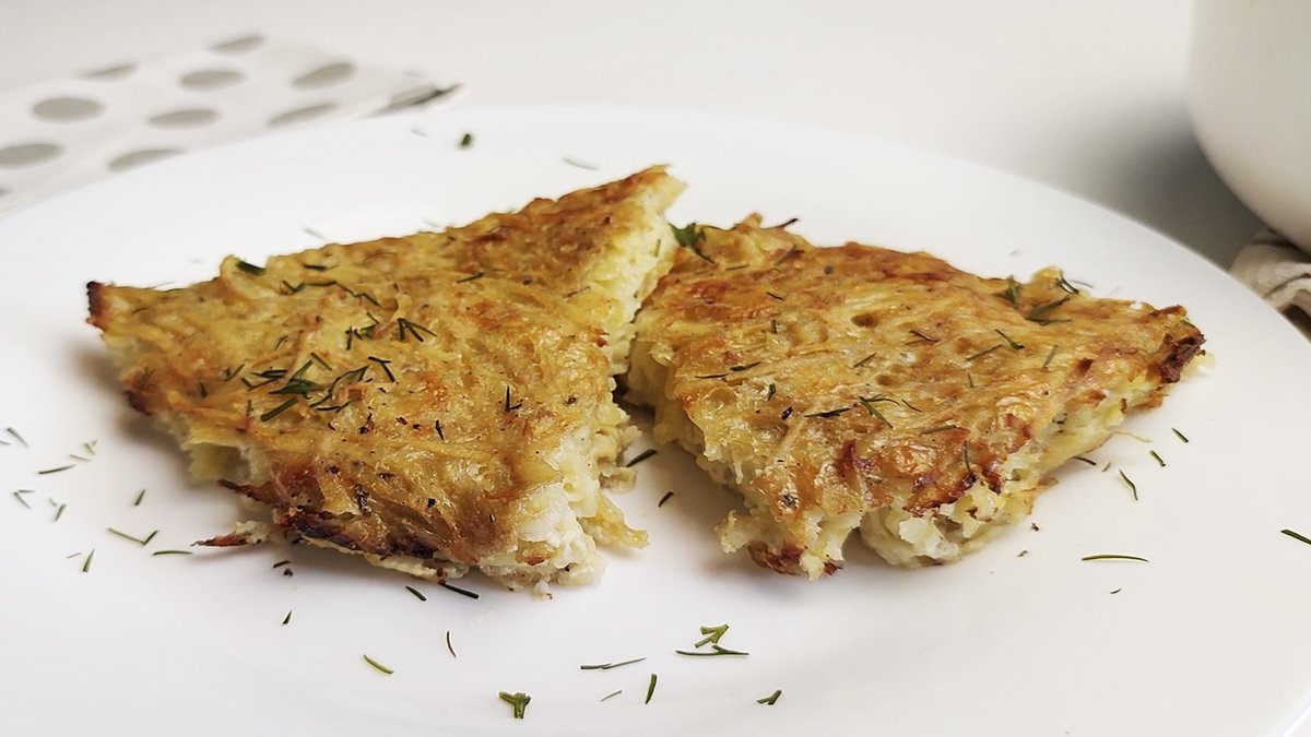 Bulgarian potato pie with cheese | potato pie youtu.be/1dlGOrECkQs via <a href="/YouTube/">YouTube</a>