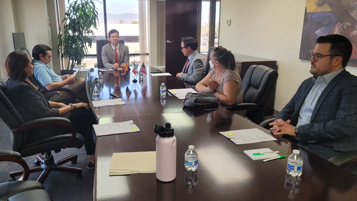 barcelodurazo's tweet photo. Comité Local de #IMEBecas aprobó dos propuestas de instituciones educativas en Tucsón: @PimaFoundation y @UAZFrankeHonors. Para el semestre de otoño, consulta las bases si estudias en Pima Comm College o en el Colegio de Honores de la UofA. @IME_SRE #Becas #Educación #Migrantes https://t.co/JnI0IjsACl