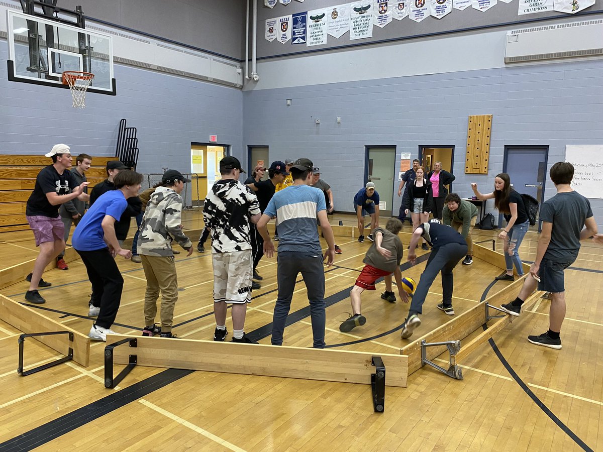 AvonViewHighSchool tweet media