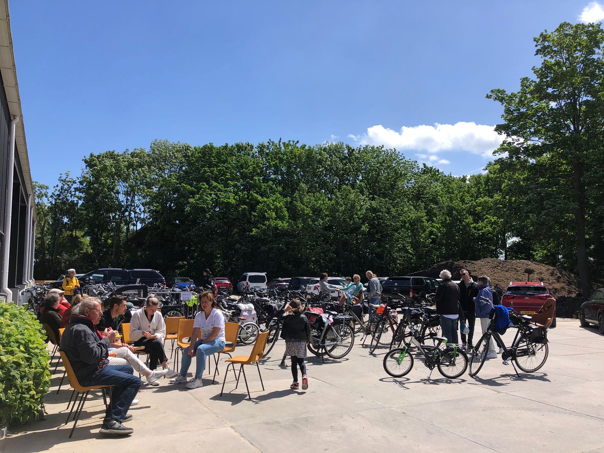 kwjboer's tweet photo. Boerenfietstocht zit er weer op.
600 deelnemers hebben mee gedaan aan de wandel of fietsroute over het prachtige Noord Beveland.
Mooie PR voor onze landbouwsector. #ZLTO https://t.co/CIzAKpdU81
