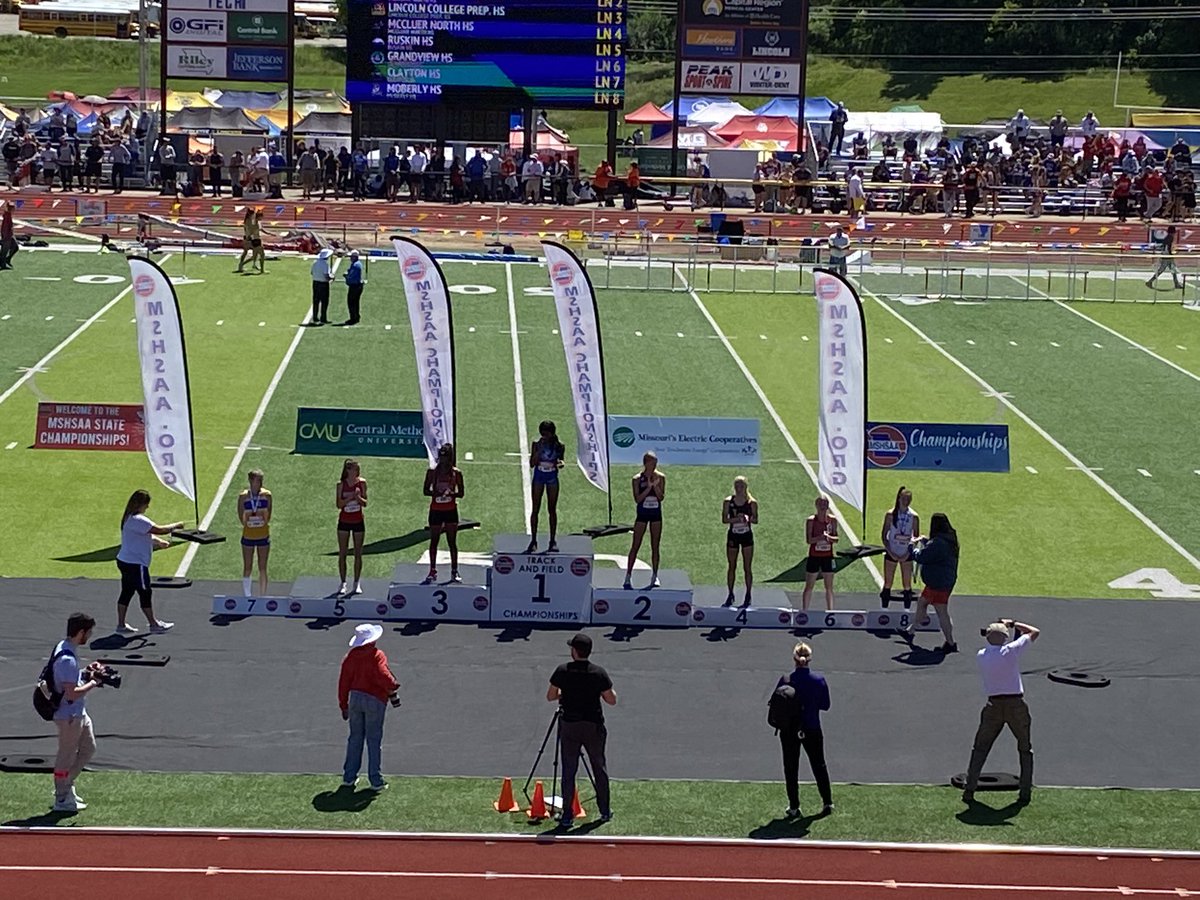 Hannah Evans repeats in LJ as an All-Stater!! Congrats Hannah