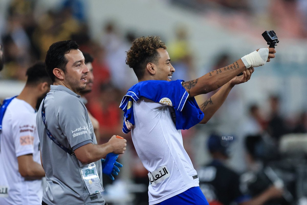 SINHfc's tweet photo. 📊 تبقى أسيست واحد ويدخل ماثيوس بيريرا التاريخ كأكثر لاعب صنع أهداف للهلال في موسم واحد.

- المباراة القادمة ضد أبها https://t.co/ASKjc7OOuv