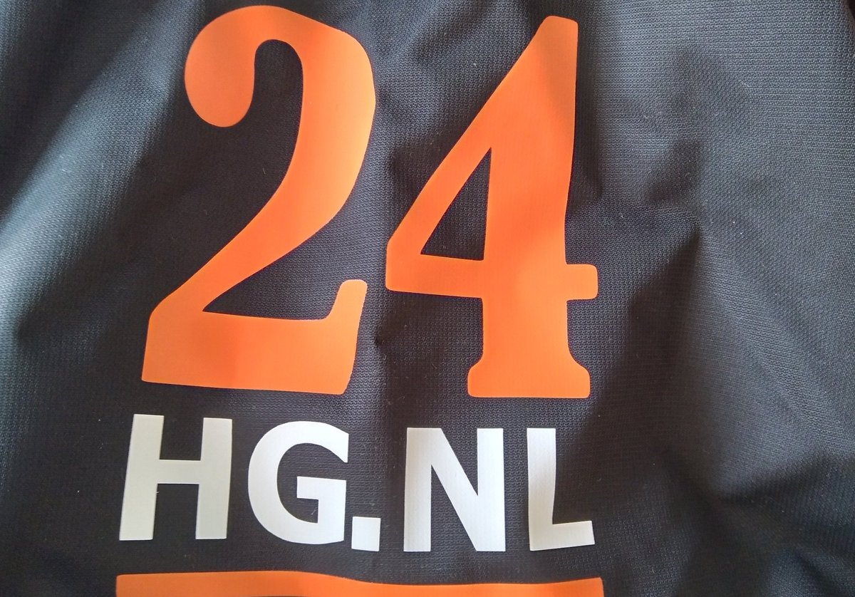 Medewerkers van deze online krant zijn nu ook in Hardinxveld-Giessendam herkenbaar #jassen Bedankt voor het leveren, Elise <a href="/EADesign67/">E&A Design</a>
