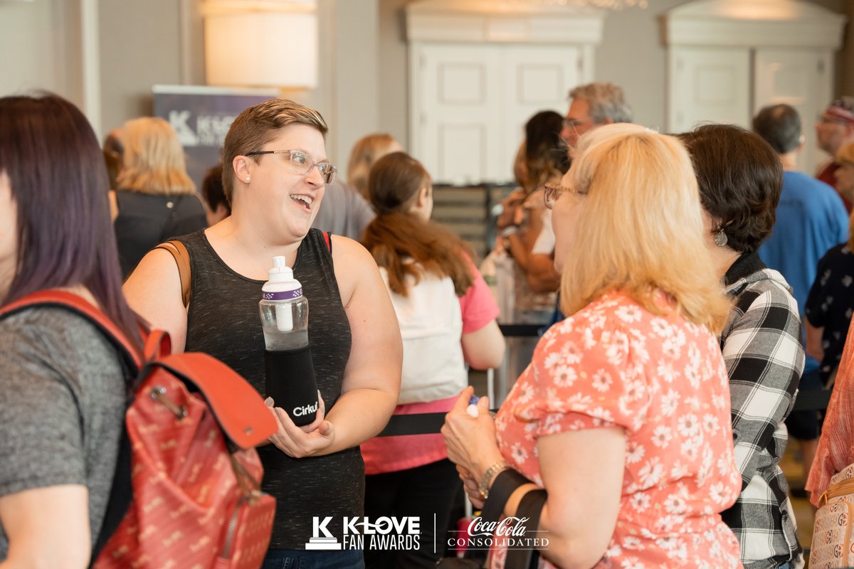 We had so much fun meeting all of you at registration! Who's ready for the Kick Off concert tonight? #klovefanawards #klove #nashville #gaylordopryland