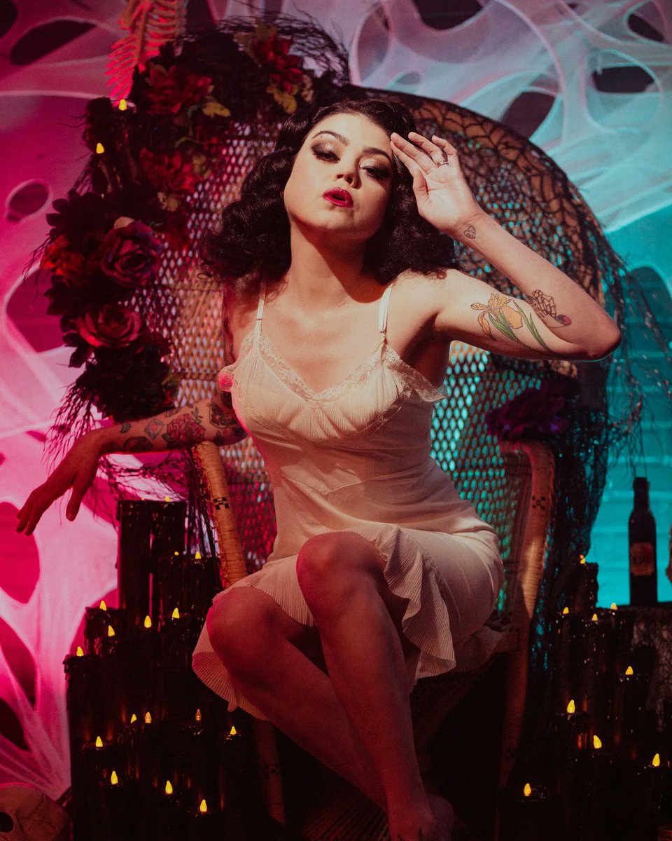 𝕃𝕚𝕒𝕟𝕟𝕖 𝕄𝕠𝕤𝕖𝕝𝕖𝕪 tweet media