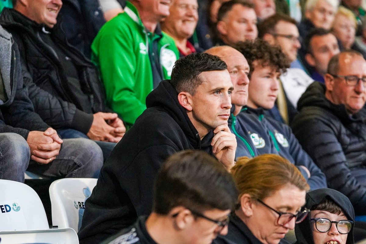 ShamrockRovers's tweet photo. A couple of ex Hoops in the Main Stand supporting the team tonight; Gavin Bazunu and Aaron McEneff 
#OnceAHoopAlwaysAHoop https://t.co/RYJD2CngCs