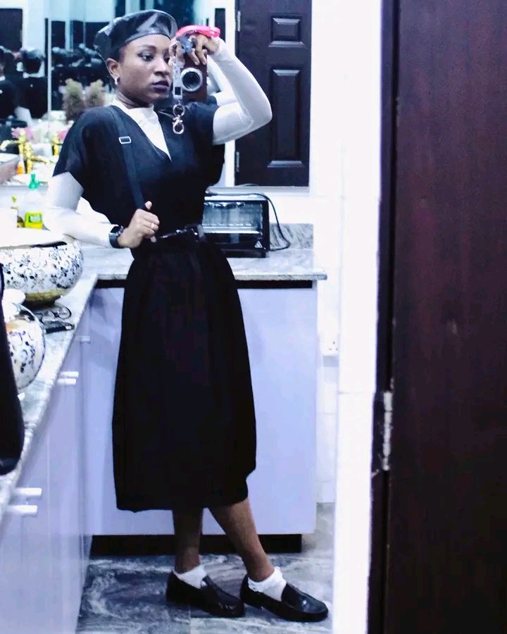 Deboraheneche's tweet photo. Tonight is the grand finale of the convention. My heart is expectant for the new shift it will bring 🔥

To commemorate it's closure, here are all the looks in backward chronological order from today. 

#convention
#powerful
#lookbook
#churchfashion
#styleinfluencer https://t.co/VFzma06rP0