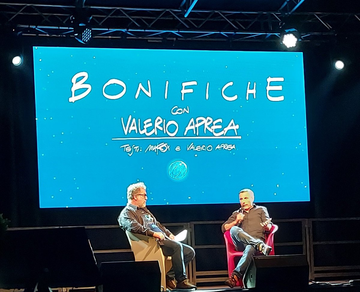 agatha_nat's tweet photo. Spiace per voi di @welikeduel ma stasera @Pennacchiiiii e @valerioaprea sono tutti nostri.
#terrevolute
#festivaldellabonifica https://t.co/KBZICTEOh9