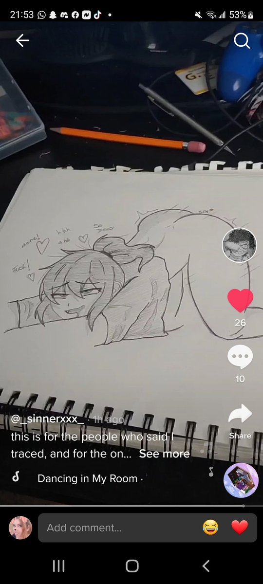 HellaciousBxtch's tweet photo. ||Seriously, look at this piece, both the art and the girl 👅💕💖 https://t.co/ABGMkDx6kS