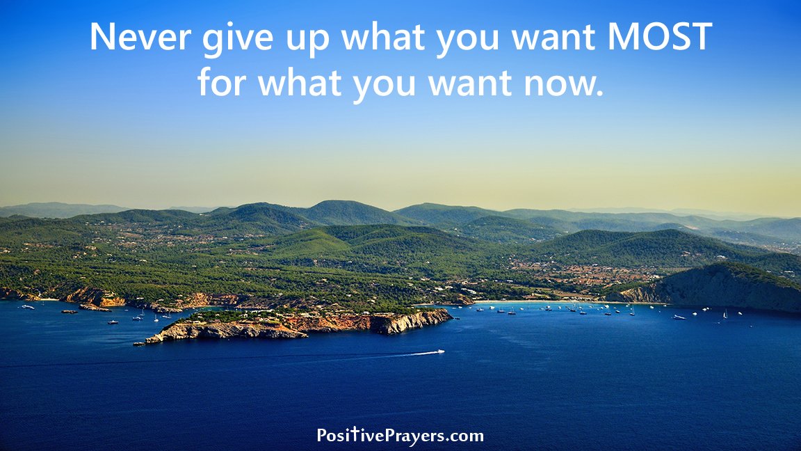 PositivePrayers's tweet photo. @JoelOsteen Never give up what you want MOST, for what you want now.
#Patience #Blessings https://t.co/xLy0YyqfGl