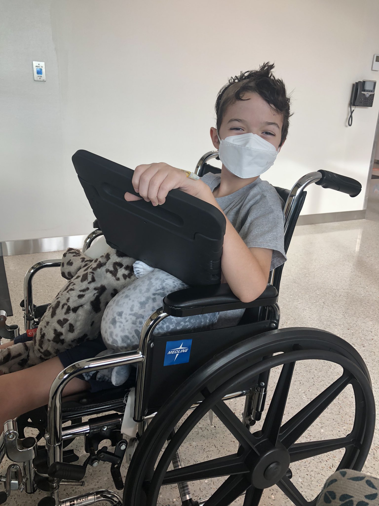 Pole Vault Power on Twitter "We made it out, but not in time for Pre PV 🤣 https//t.co