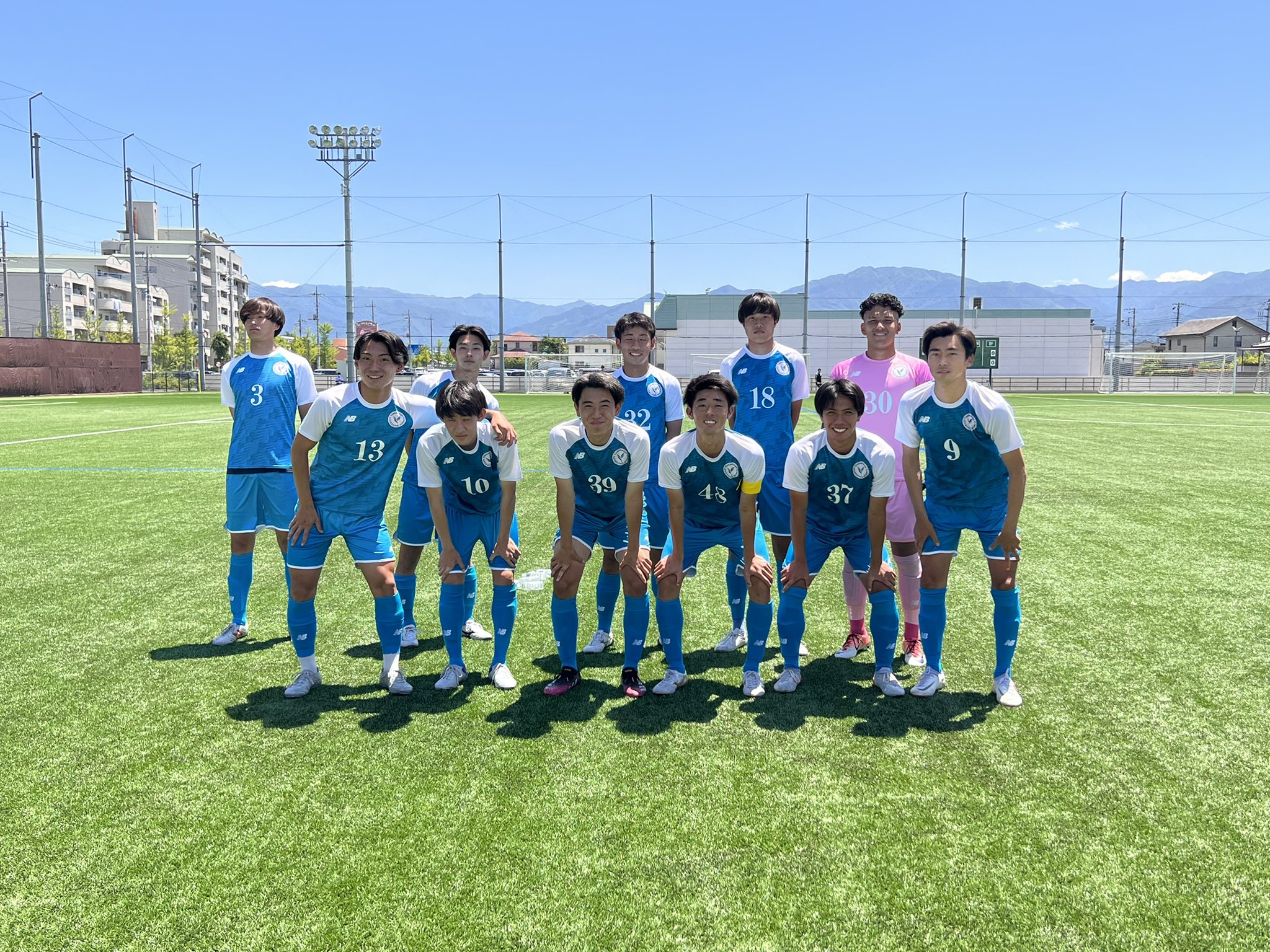 海外最新 山梨学院大学サッカー部 ウォーマー 24時間限定 Acainuvica Com Br