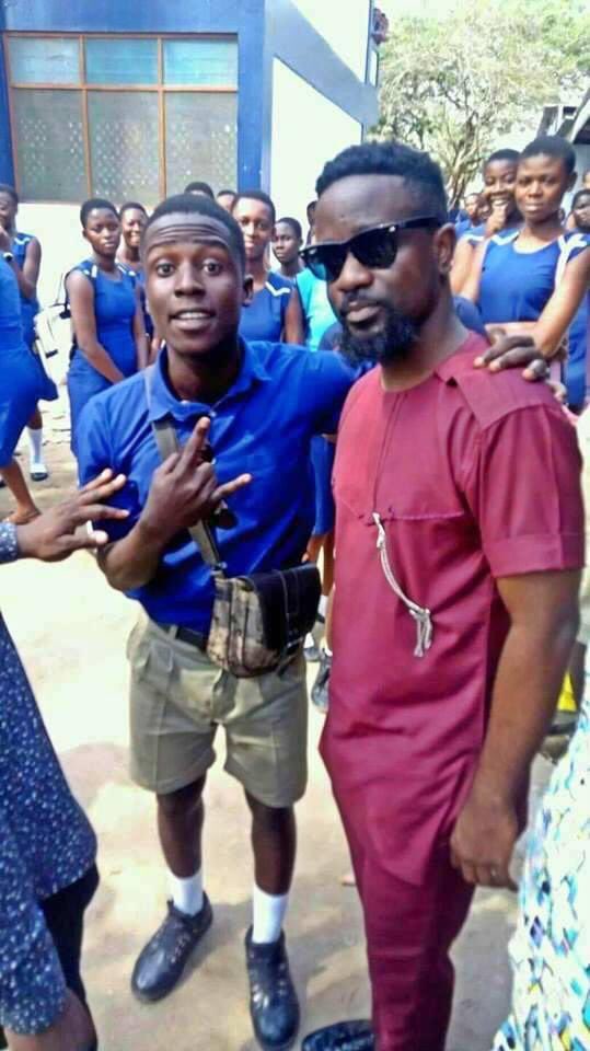 Reallastbhorn's tweet photo. Expect The Unexpected 🔥🤫 @Reallastbhorn @sarkodie https://t.co/lzQVhFZPaj