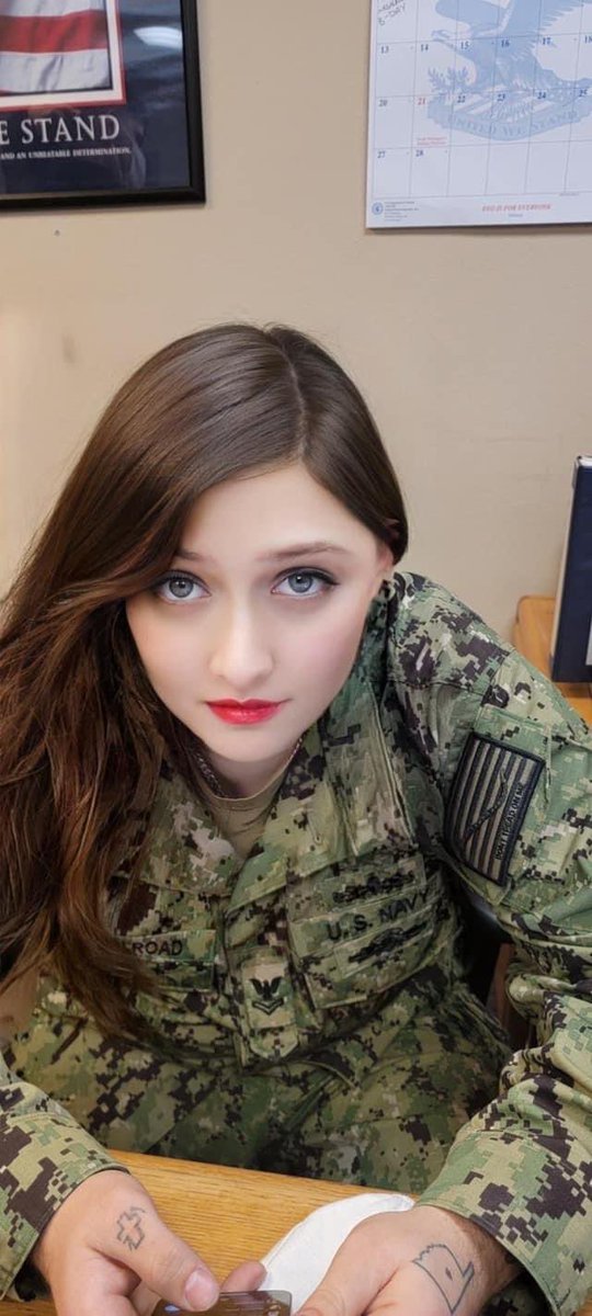 My side piece lookin’ 😮‍💨😮‍💨