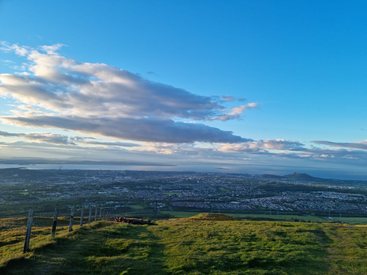 A lil cold and windy but what a beautiful night to go hiking.

What a view!