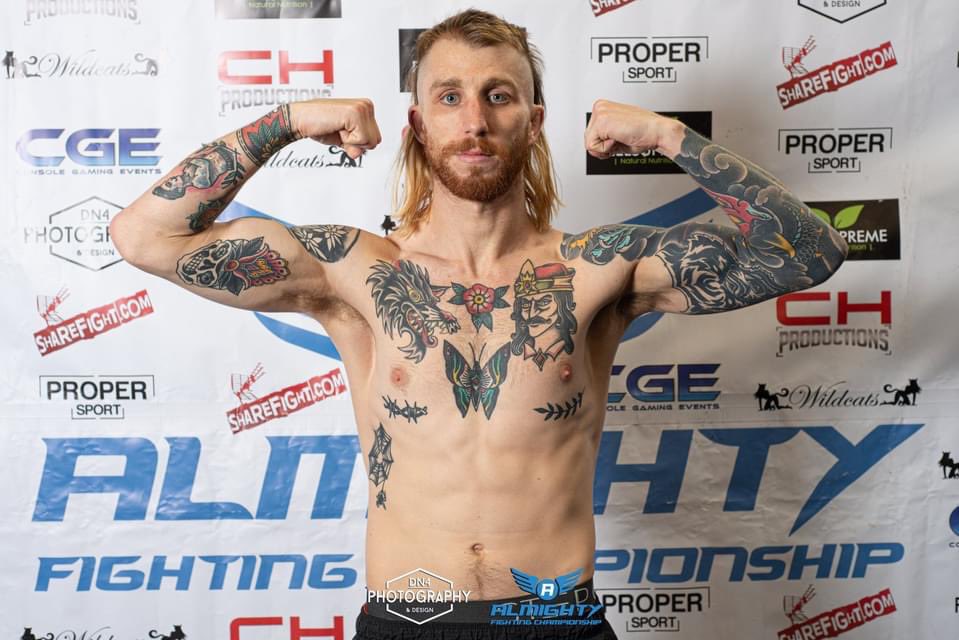 JDCmma_'s tweet photo. Tomorrow = performance ! #TeamJDC https://t.co/b5v2EHMRsl