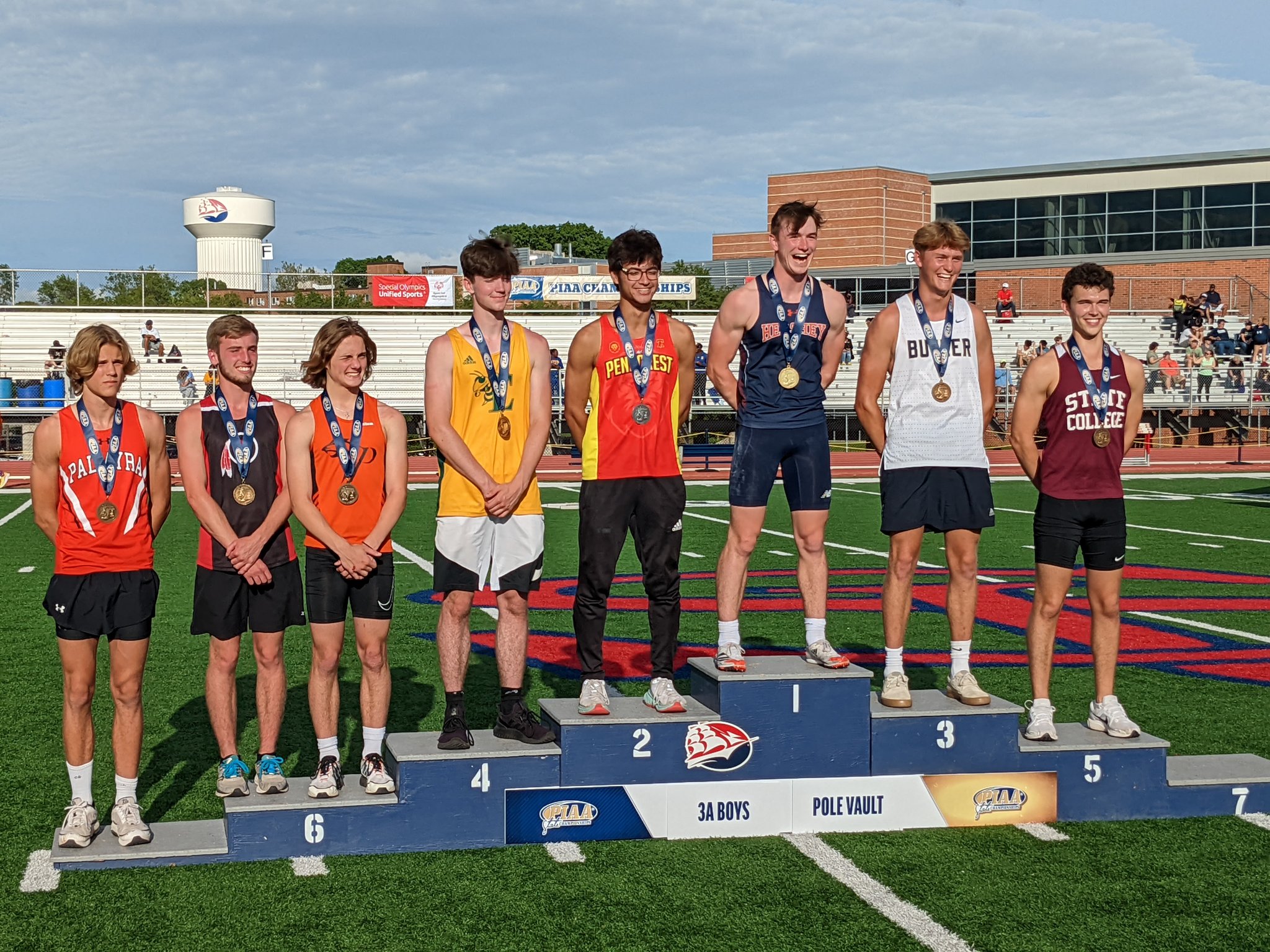 PennTrackXC on Twitter "Your 2022 medalists in the PIAA AAA Boys Pole