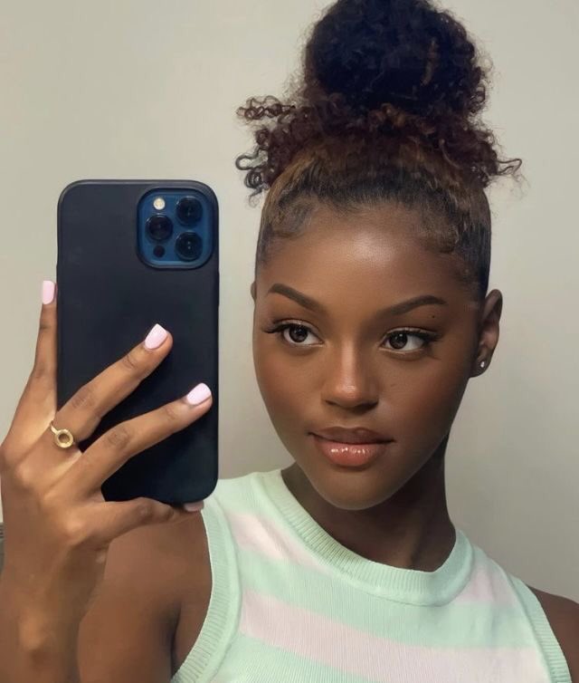 aldaphrodite's tweet image. “Clean Girl” aesthetic but make it black ✨, a thread: