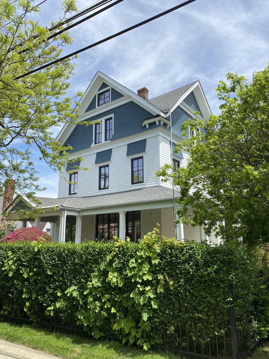 Ikon Windows tweet media