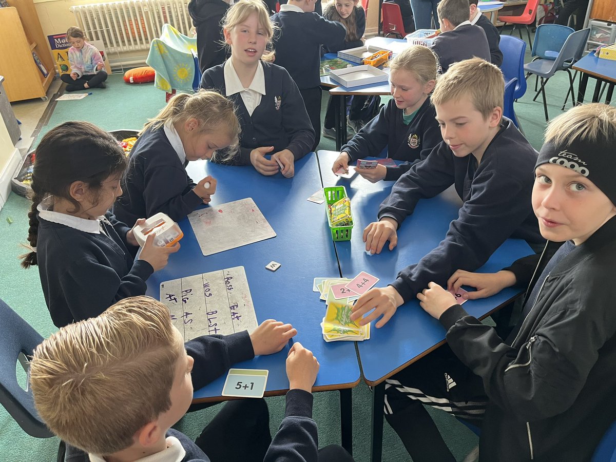 Scone_Steigen's tweet photo. Today we shared a big part of our #ErasmusPlus project between Scottish and Norwegian pupils and teacher. After the Norwegians had been to P1 &amp; P3 to read stories in English to pupils, the joined P7 peers to build shelters in a joint #outdoorlearning lesson. @RDMScone https://t.co/EyhH8U5dsG