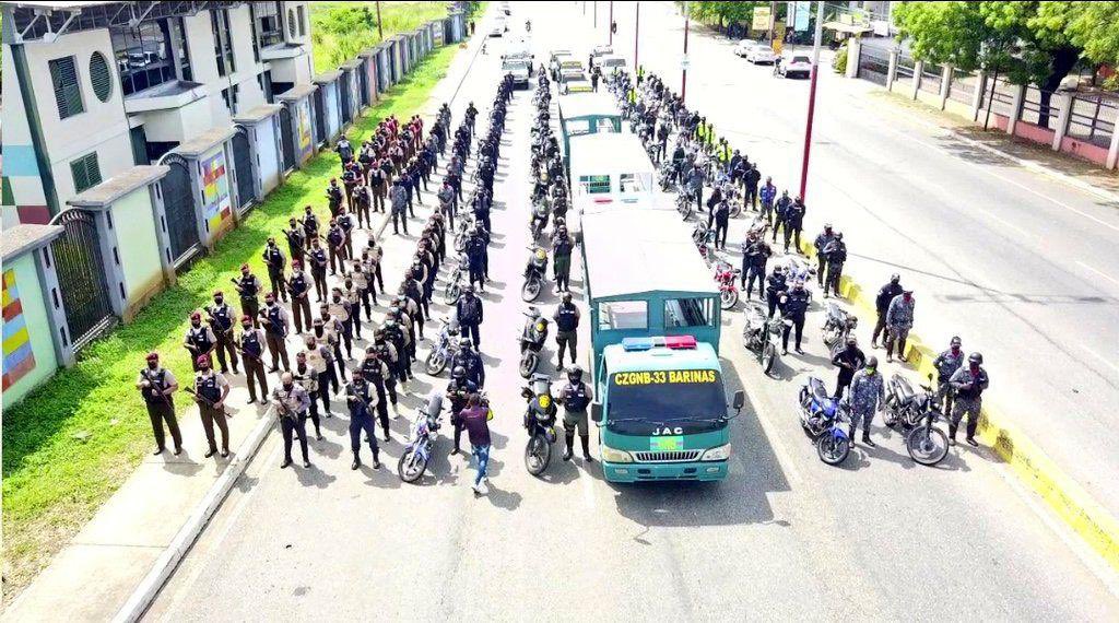 En la protección de nuestro pueblo FANB y OSC se despliegan para custodiar y resguardar a la ciudadanía.