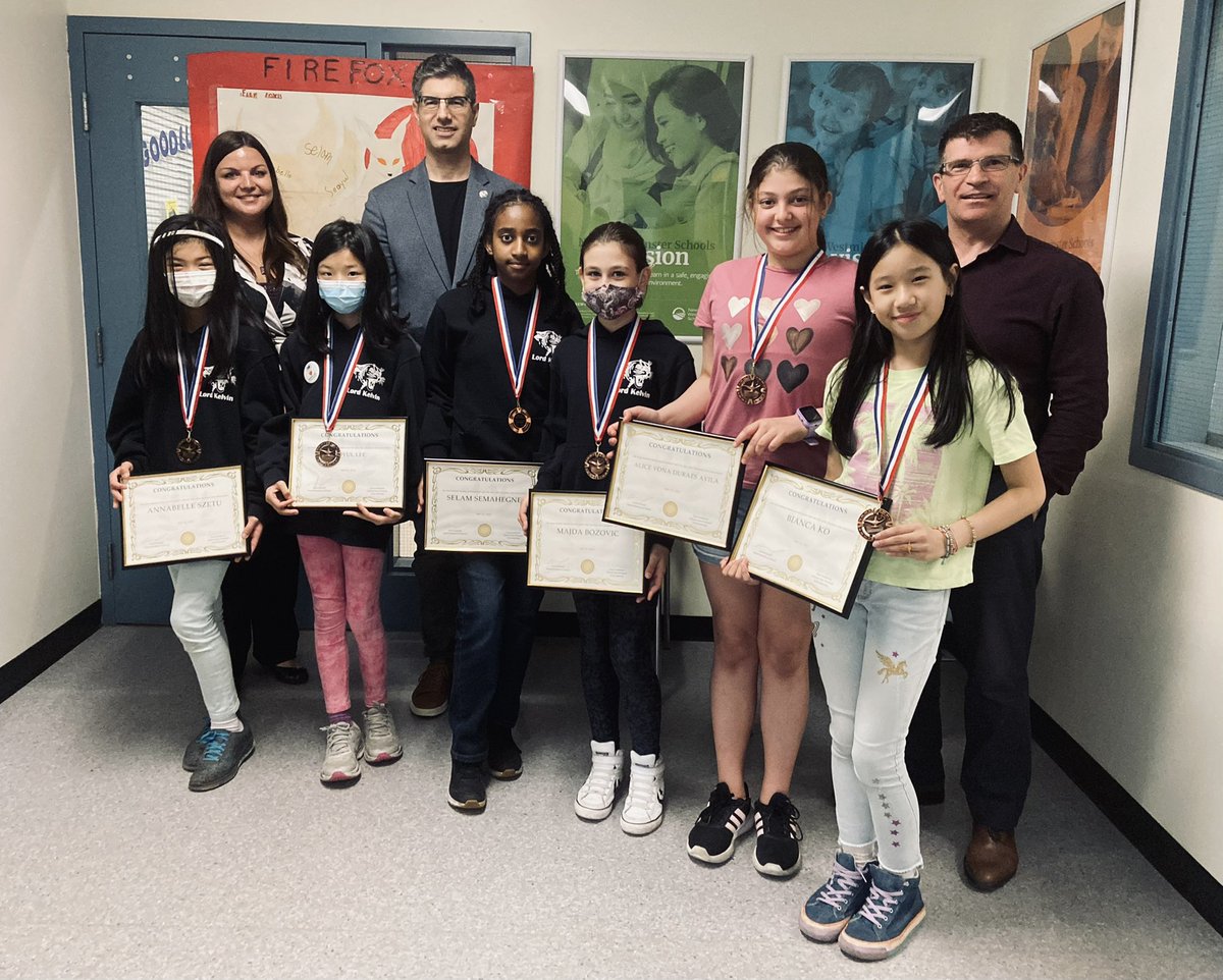 Sending a HUGE congrats to the @LKCougars Fire Foxes … for competing against over 500 teams and walking away with the bronze medal in this year’s Reading Link Challenge! #SD40Learns #NewWest
