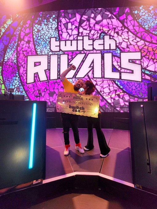 Watch Danyancat 🐰's leaked NSFW photo on TwXstars