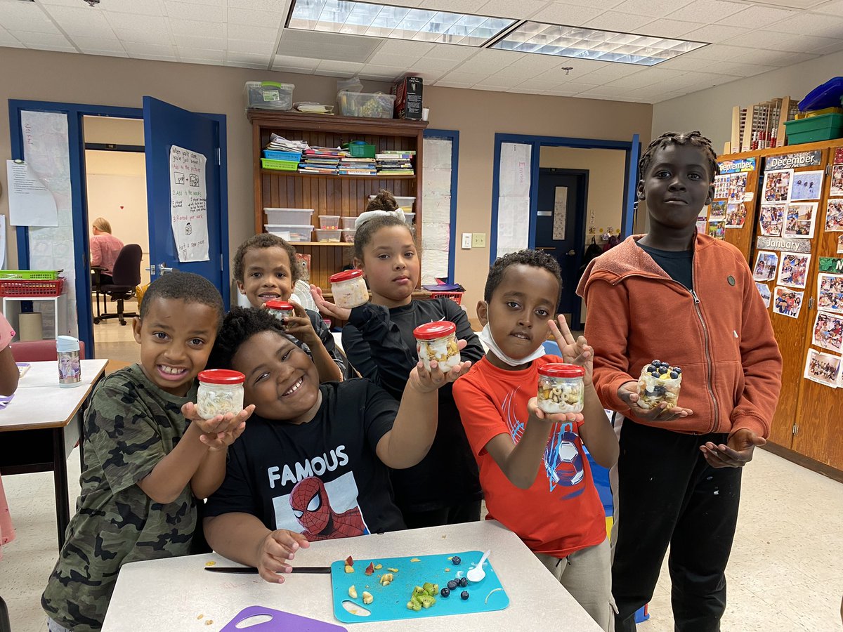 Katie Mott tweet media