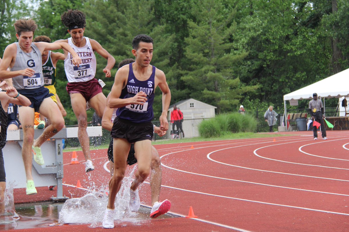 HPUTrack's tweet photo. What a battle in the steeple. Hocine just misses the cut finishing 13th with a time of 8:42.74. A little over a half of a second out of 12th. What a career for Bouchrak💜

#DefendTheTeam x #GoHPU https://t.co/CG1I6gTn9O