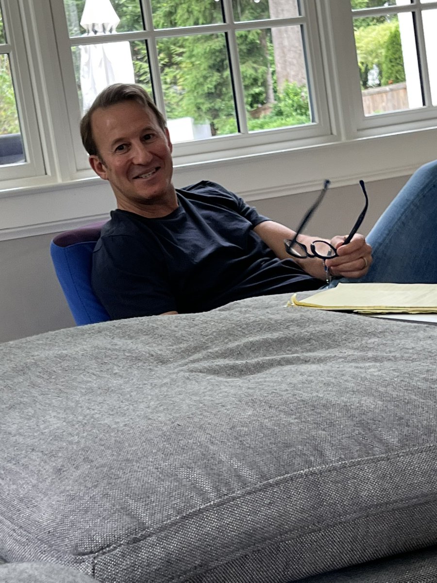 This man is an amazing man. Without him this case would not exist, the evidence would never be revealed, &amp; the public would never have known the truth. He’s also my friend &amp; continued working tirelessly on this case behind the scenes doing whatever he could to help. Integrity 💯