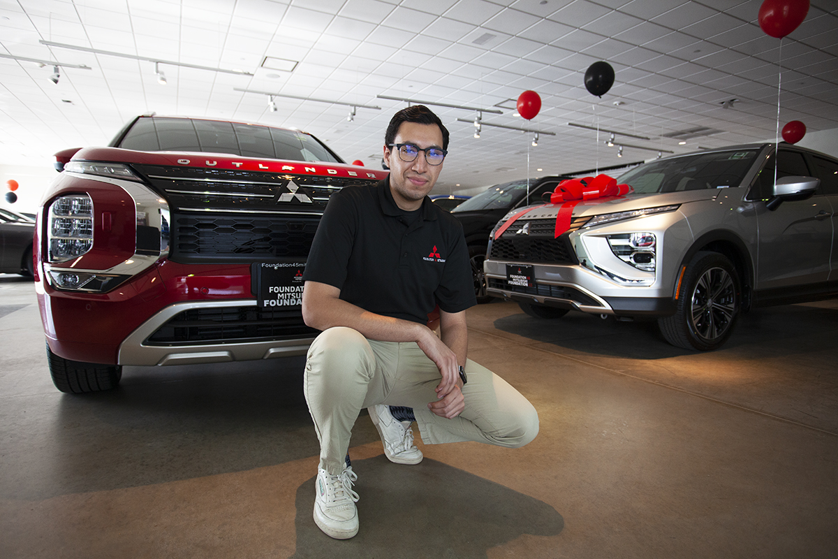 foundation45htx's tweet photo. At your service with NO PRICE GOUGING! That means we don't take advantage of our customers. Save thousands! Call Emilio and find out how: ☎️ 281-971-3811
#prowned #autosusados #autousado #mitsubishi #outlander https://t.co/6ZtG8Srb3B