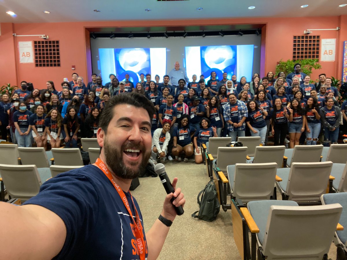 UTSAOUR's tweet photo. That's a wrap! The UTSA McNair Scholars - Grad School Boot Camp was a success with 18 college/universities attending! The last three days have been amazing. We wish you well on your graduate school journeys. #UTSA #McNairScholars #UTSAGradSchoolBootcamp #FuturePhds #TrioWorks https://t.co/oXfP2rmYri