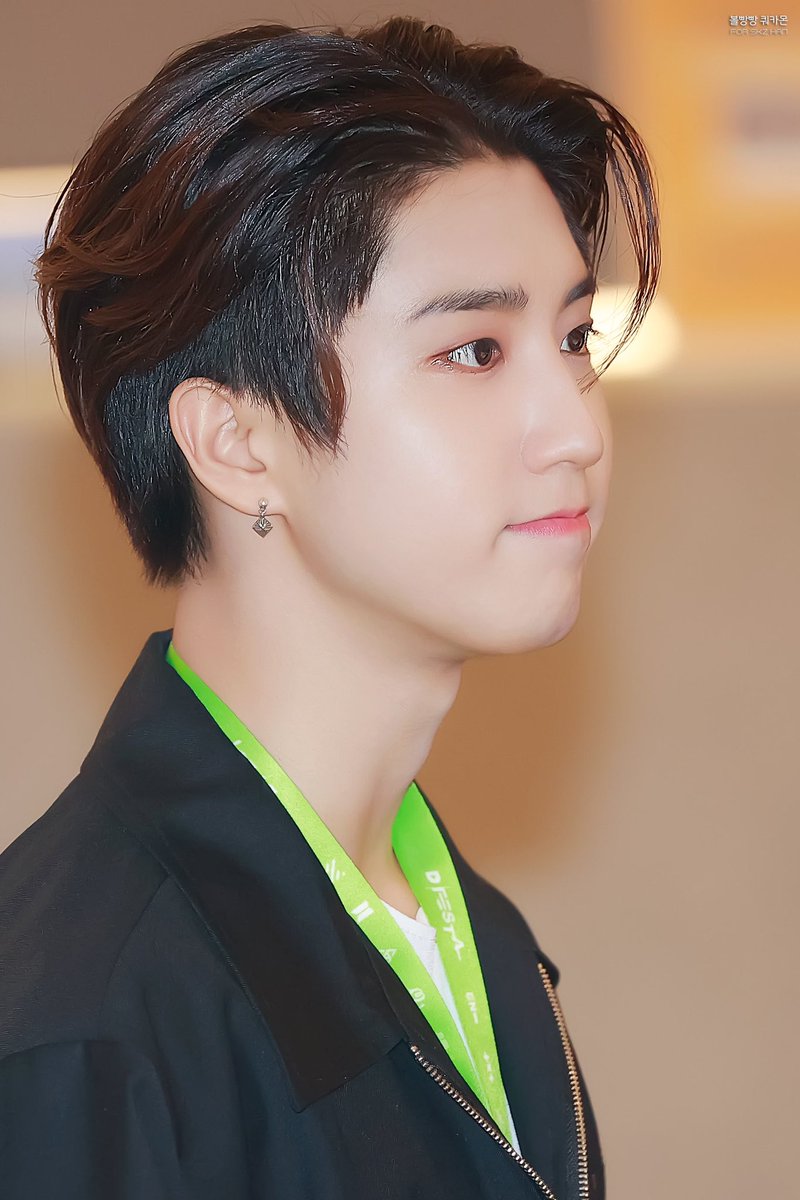 han pics tweet media