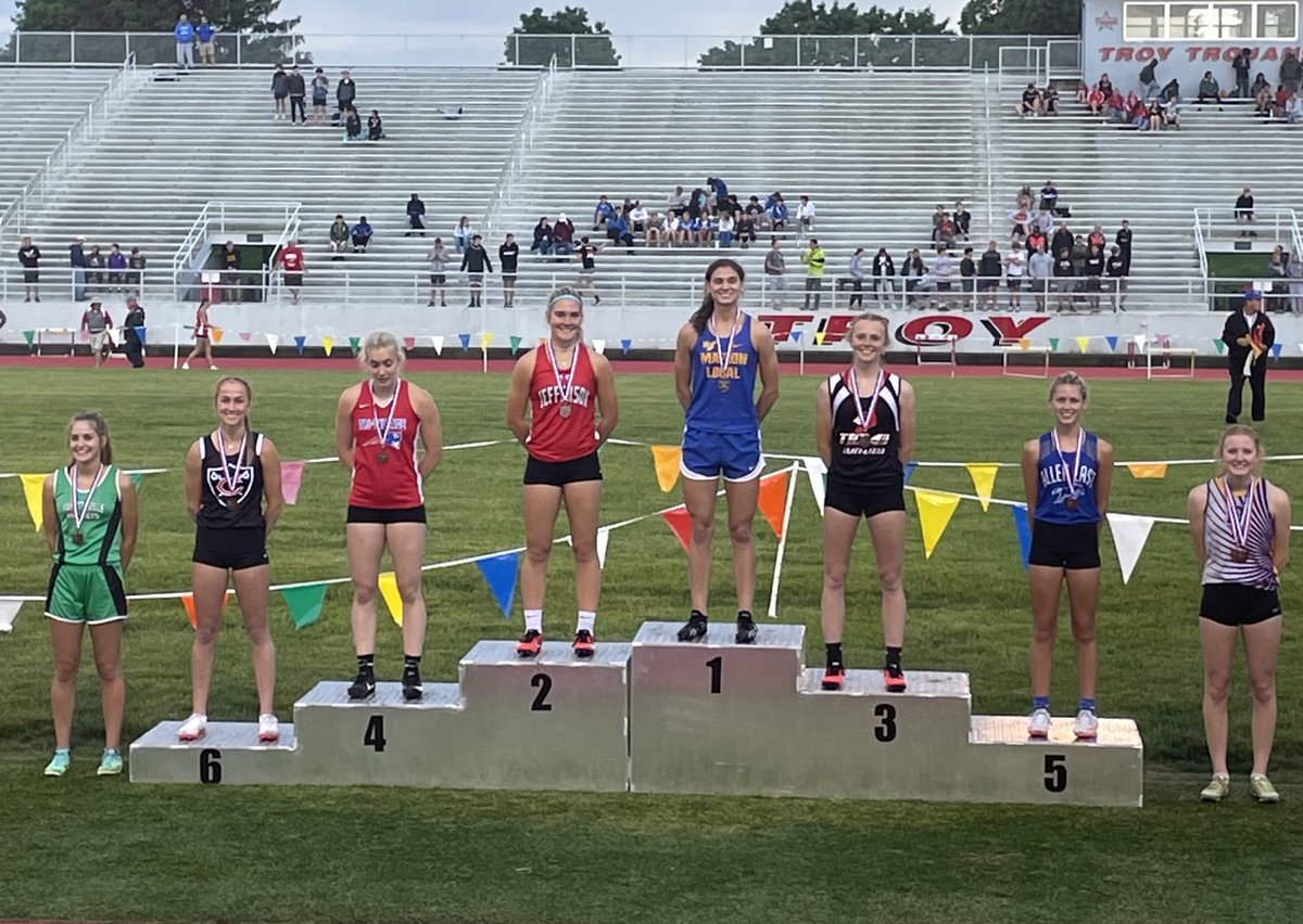 Lyv makes it to State in a second event -300 meter Hurdles. Congratulations !!