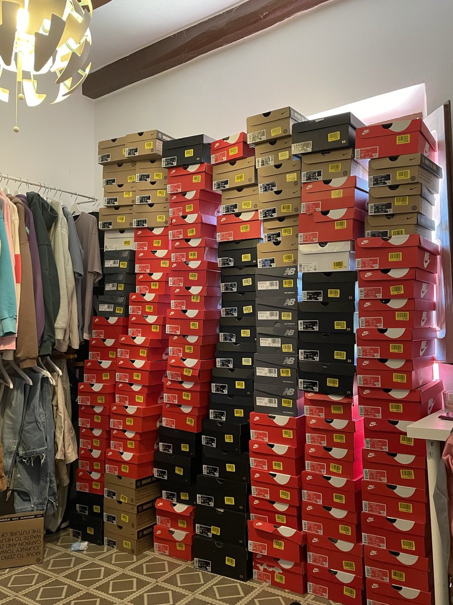fuckpx3's tweet image. april + half of may success
still waiting for buyers to send pics this what i have at my place
the one and only @EarthSideIO 
best release overviews @ClosedCulture 
best proxies awards go to:
-&amp;gt; @ReleaseProxies 
-&amp;gt; @PorterProxies 
-&amp;gt; @InfinitySupply_ 
-&amp;gt; @ByteProxies