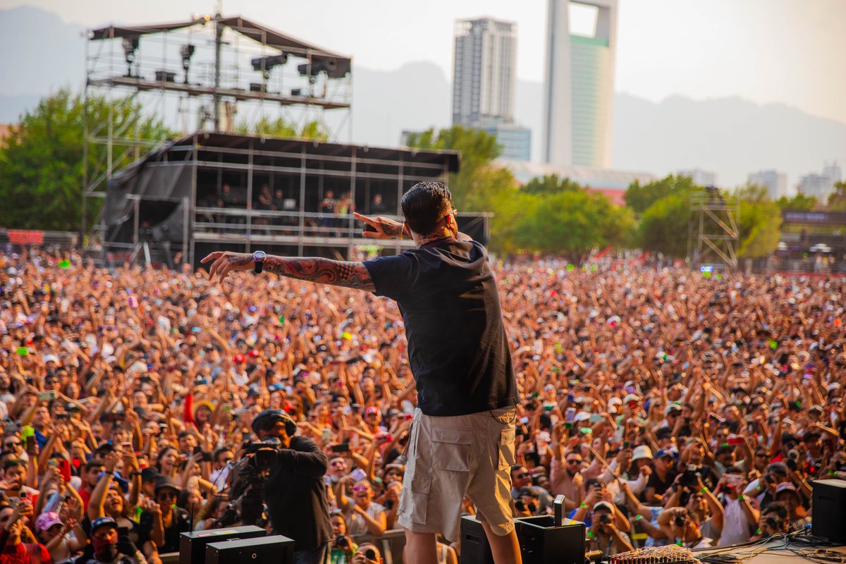 El momento que tanto estuvimos esperando <a href="/FarrukoOfficial/">.</a> en #PowerFest2022 ¡fue algo de otro mundo! 🔥 🙌🏽

 #FeelThePower