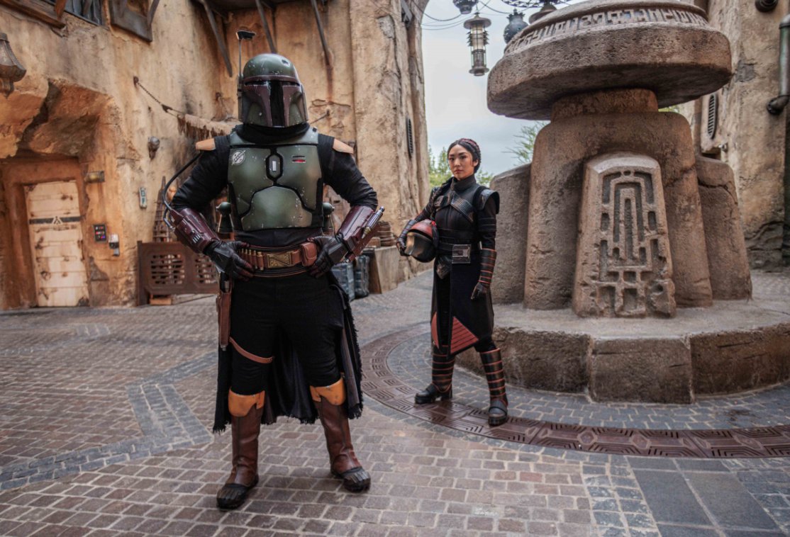 ScottGustin's tweet photo. Starting tomorrow, May 28, Boba Fett and mercenary Fennec Shand will stake a claim in Star Wars: Galaxy’s Edge at Disneyland. Nothing new at Walt Disney World for now. https://t.co/NvC6HFzalh