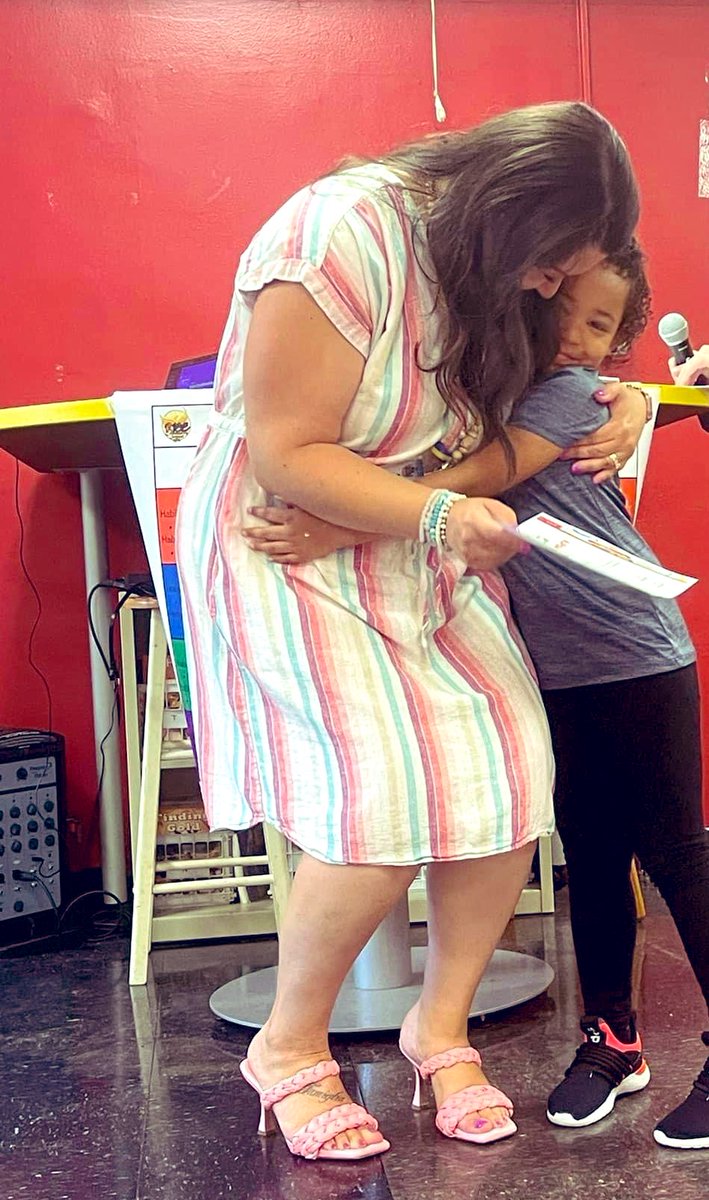 Kelly Lampman tweet media