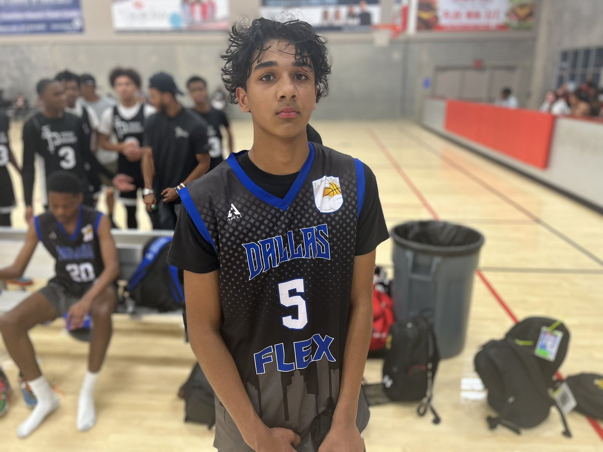 #GASOMEM22

<a href="/IzanQazi1/">Izan Qazi</a> - Dallas Flex

• High release 
• Deep range 
• 4 made 3s

#GASO | Everyone’s Big Stage