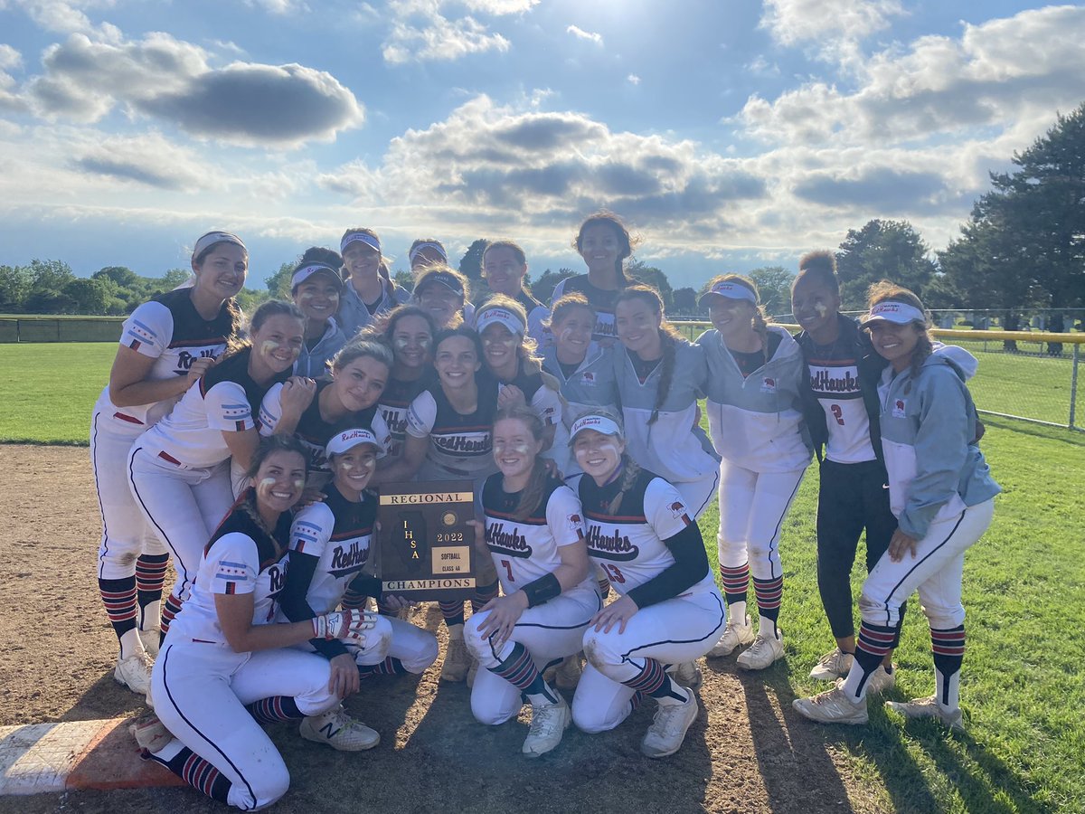 RedHawkSB's tweet image. ‼️ REGIONAL CHAMPS ‼️

#TEAMXX defeats York 11-1. 
Bojan was 4-4 with 2 💣 and 4RBI
O’Brien and Wright added a 💣 
McNichols had 10K
#2Down