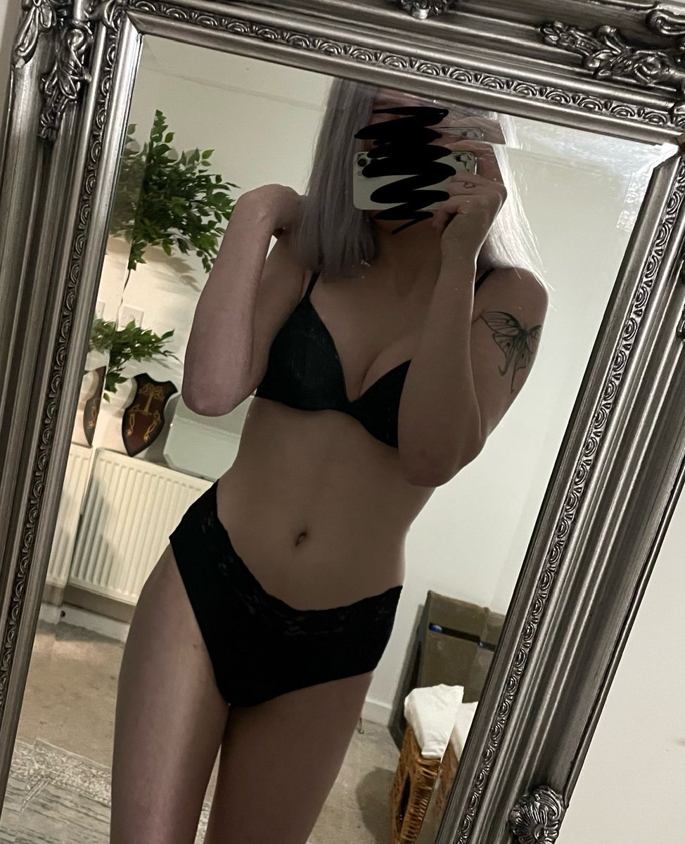 faye tweet media