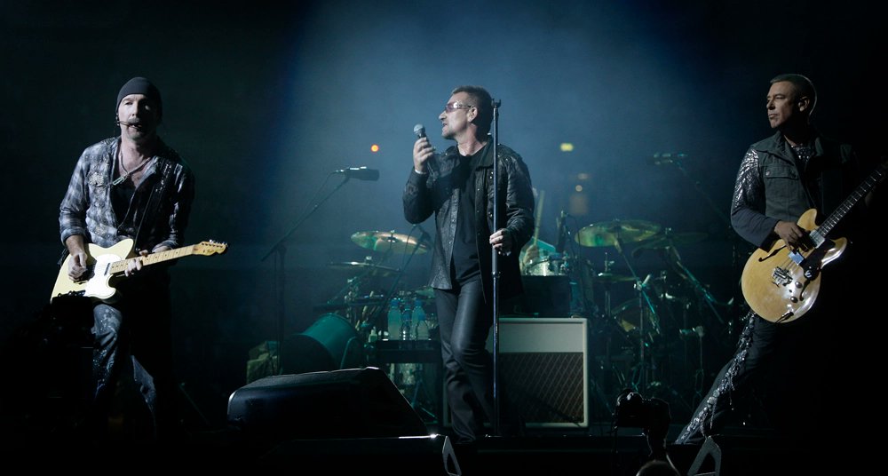 KliffShow's tweet photo. LIVE NATIONAL RADIO STILL LIVES AND WE ARE LIVE NOW!

The Kliff Davis Show is hosting the encore tribute to U2 NOW! Clink to Link to listen to the show LIVE!

https://t.co/tsg454y7c8

#TheKliffDavisShow #IHeartRadio #CoxMedia #KCBQ #WIND #KNUS #KNTH #KSKY #KKNT #KTOK #KRMG https://t.co/VFh5uzAQ0k