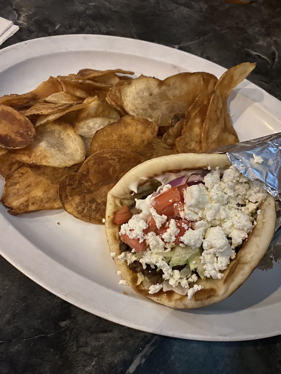 klawhite's tweet photo. Soooo much good food in Charleston this weekend! 🥗 #fifestreetbrewing #adelphia #blacksheep #charlestonwv https://t.co/syHXzrTlNf