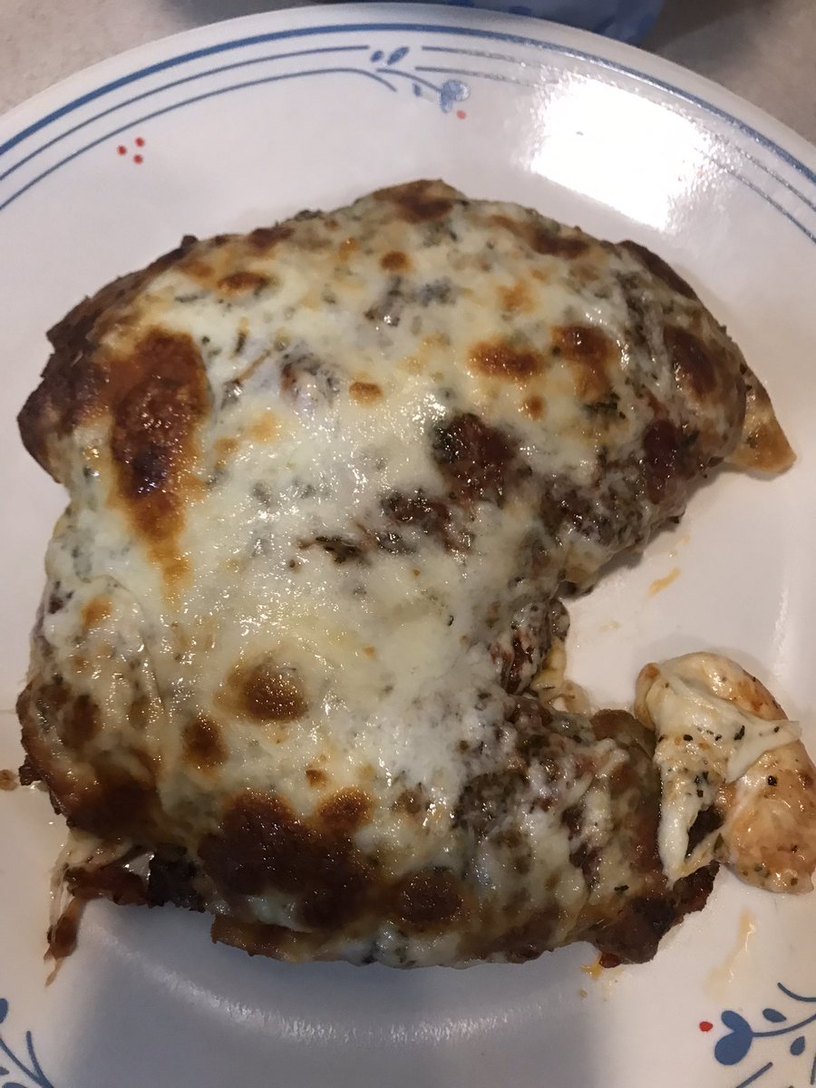 MightyMouse____'s tweet image. I made cheekun parm! ^u^